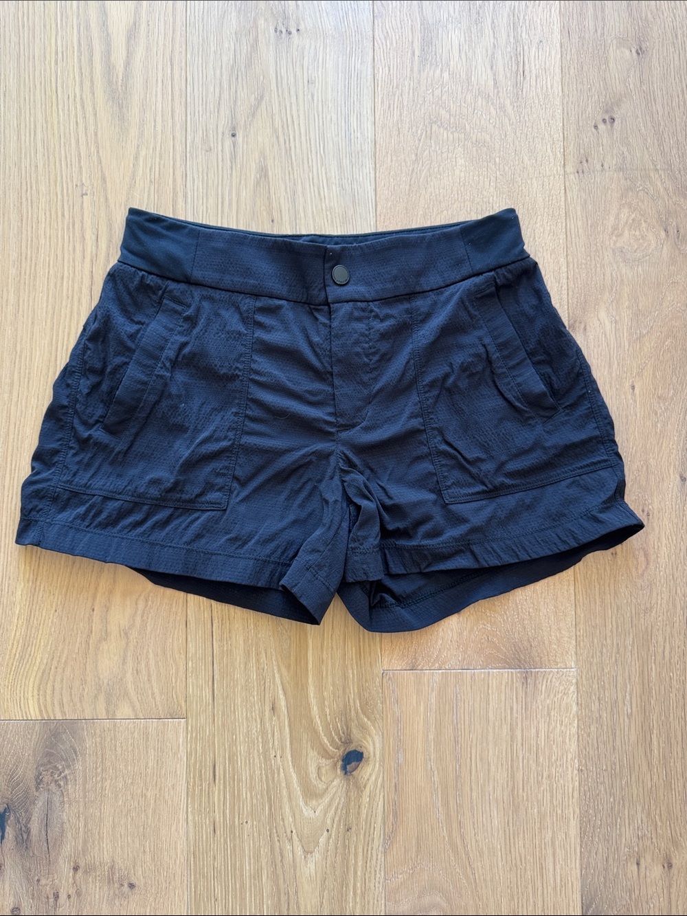 Athleta Black Trekkie North Utility Hiking Shorts